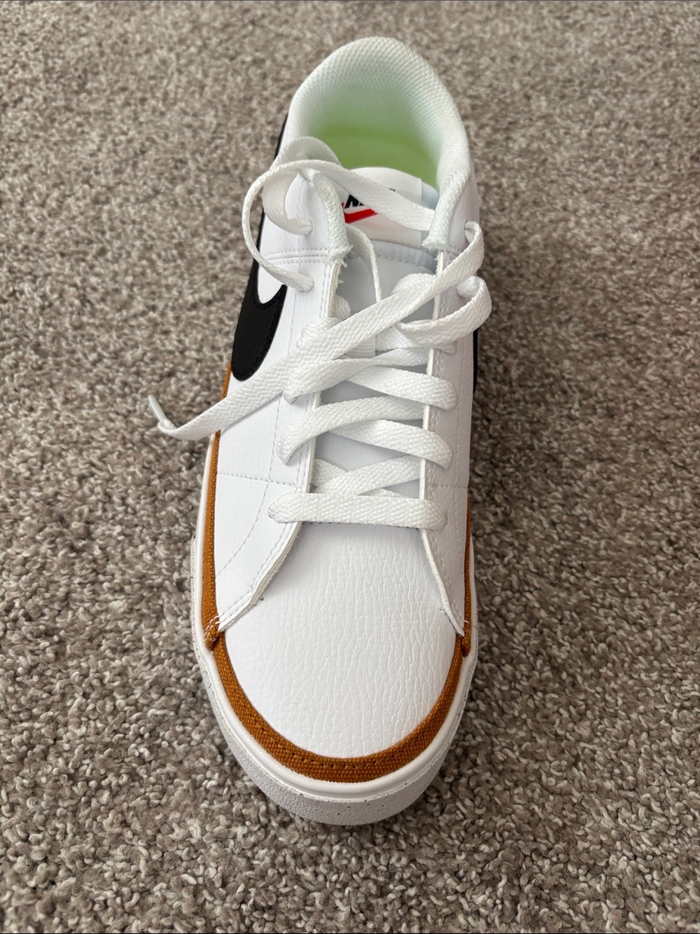 Nike women’s court legacy next nature sneaker size 9.5 - Picture 3 of 5